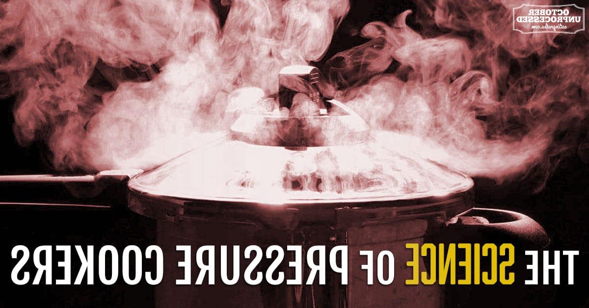 Pentola a pressione con vapore che fuoriesce dalla parte superiore