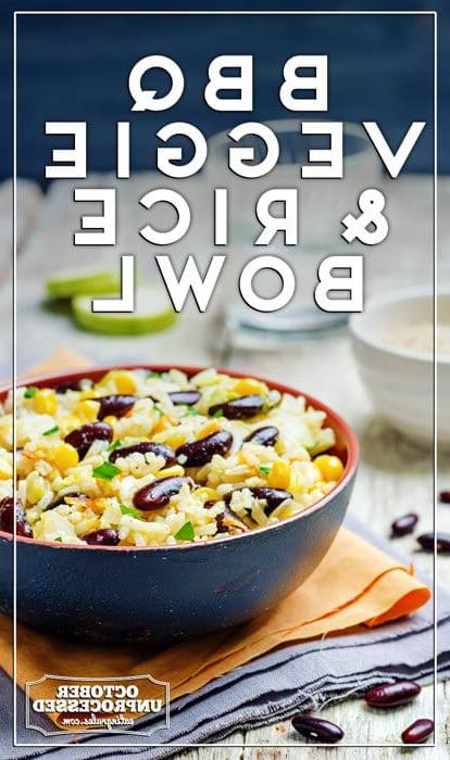 Immagine in stile Pinterest della Bowl di Riso e Verdure al BBQ, ricca di colori e consistenze