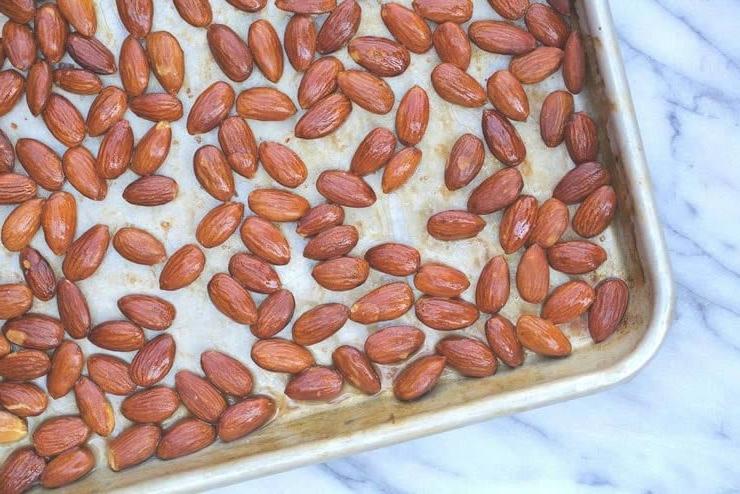 Mandorle Tostate Fatte in Casa