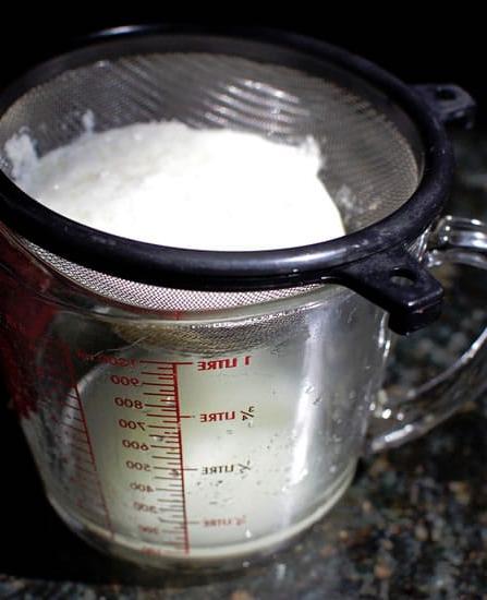 Yogurt Fatto in Casa: Sperimentare con il Gusto