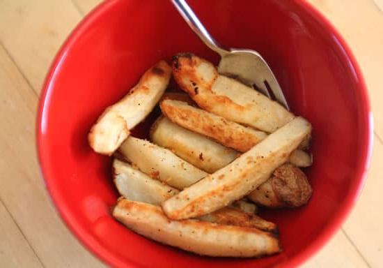 Easy Roasted Garlic Potatoes