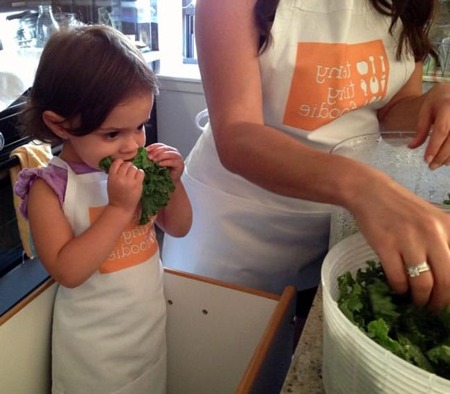 Preparazione Chips di Cavolo Nero