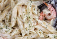 Creamy Instant Pot Shrimp Alfredo