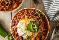 Hearty Slow Cooker Chili