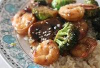 Vibrant Shrimp & Crisp Veggie Stir Fry