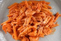 Creamy Vodka Penne with Shrimp