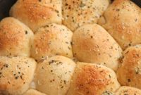 Cheesy Stuffed Rolls