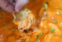 Easy Slow Cooker Buffalo Chicken Dip