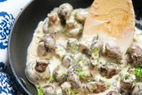 Rich Creamy Mushrooms