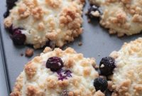 Irresistible Blueberry Cream Cheese Muffins
