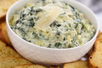 Easy Crockpot Spinach Artichoke Dip