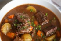 Hearty Slow-Cooked Beef Stew