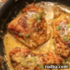 Rich Cream Chicken Thighs 4 smothered chicken thighs